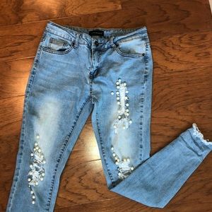Pearl Ripped Jeans